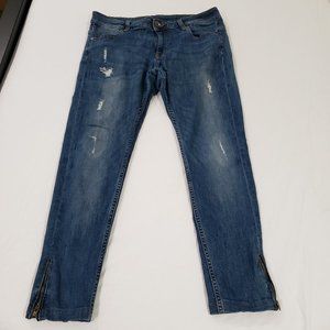 BENETTON. 28W Slim Jeans